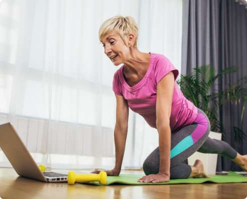 femme qui fait de l'exercice